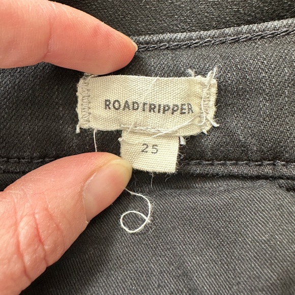 Madewell Women's Roadtripper Black Jeans - Picture 9 of 9